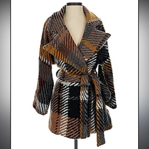 Hunter Bell Textured Knit Coat in Brown and Black - Picture 1 of 3